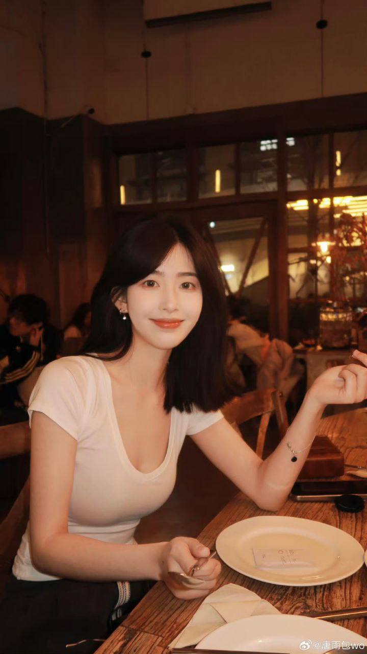 唐雨包 原图去衣-脱衣论坛-社区-秘密图库